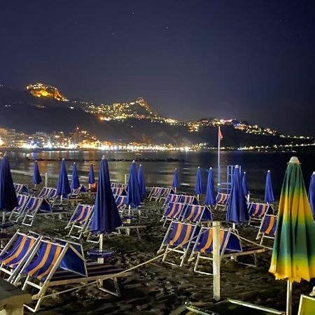 Appartamento Taormina Giardini-Naxos Exterior foto